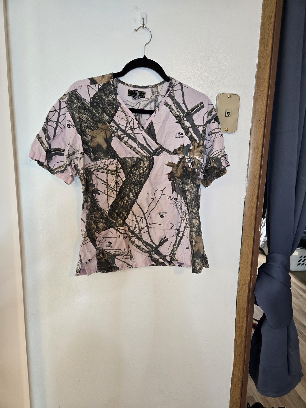 Realtree Pink Camo Scrub Top